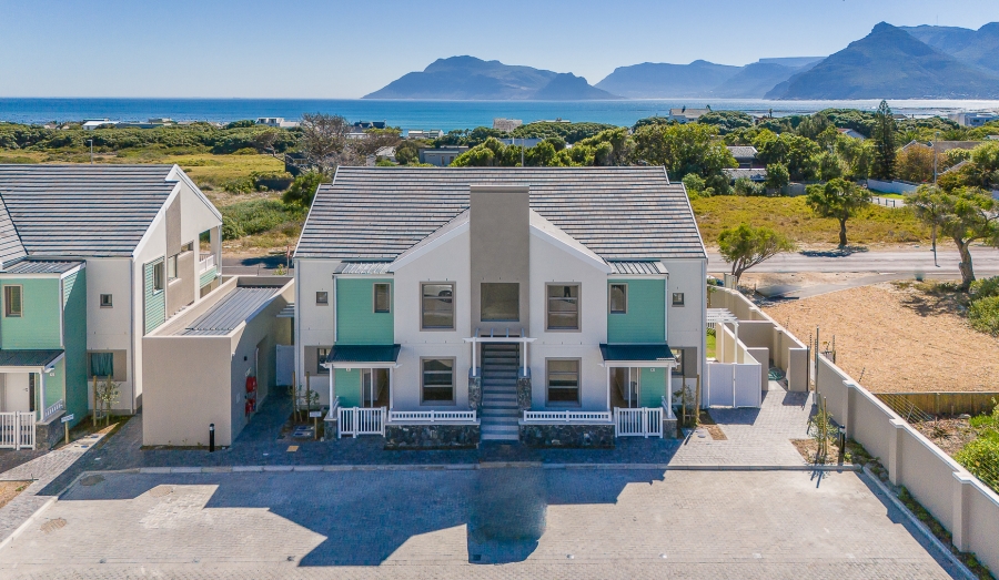 2 Bedroom Property for Sale in Kommetjie Western Cape